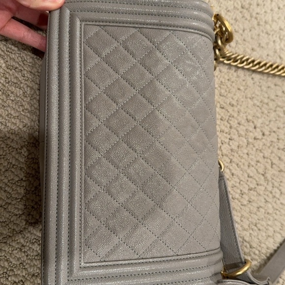 Chanel le boy - Picture 12 of 13